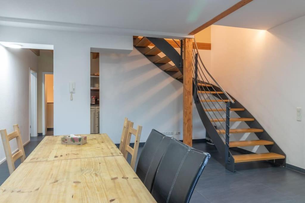 Maisonette-Wohnung Mit 5 Schlafzimmern Wörrstadt Esterno foto
